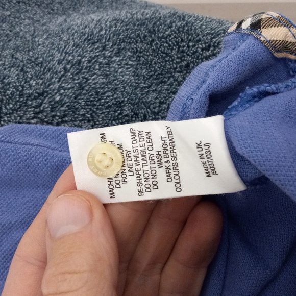 2 burberry london polos size XL lightly worn. - Picture 6 of 7